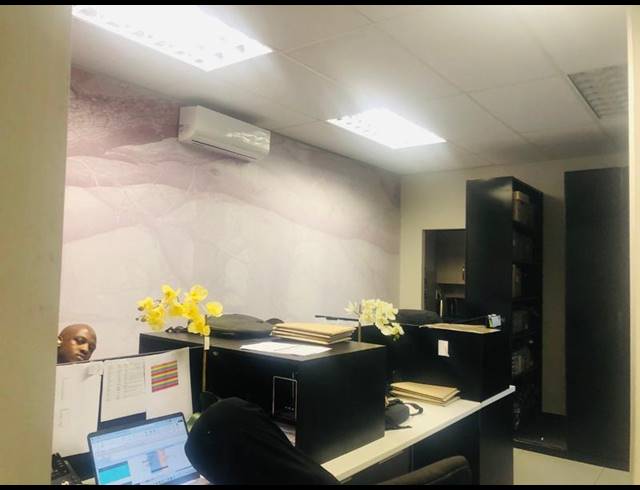 BUSINESS PROPERTY TO RENT IN BENDOR